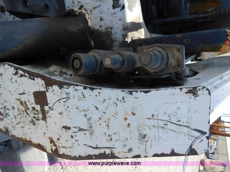 image for item L5899 2005 Bobcat T300 Turbo skid steer