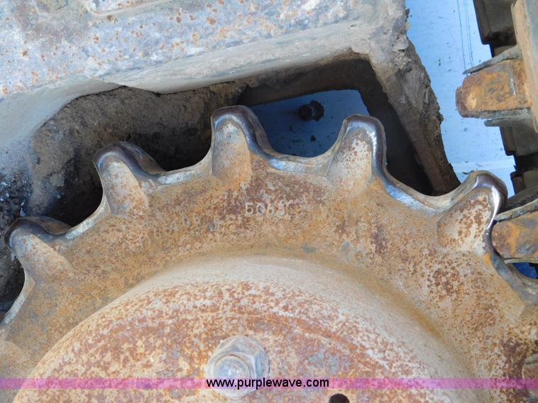 image for item L5899 2005 Bobcat T300 Turbo skid steer