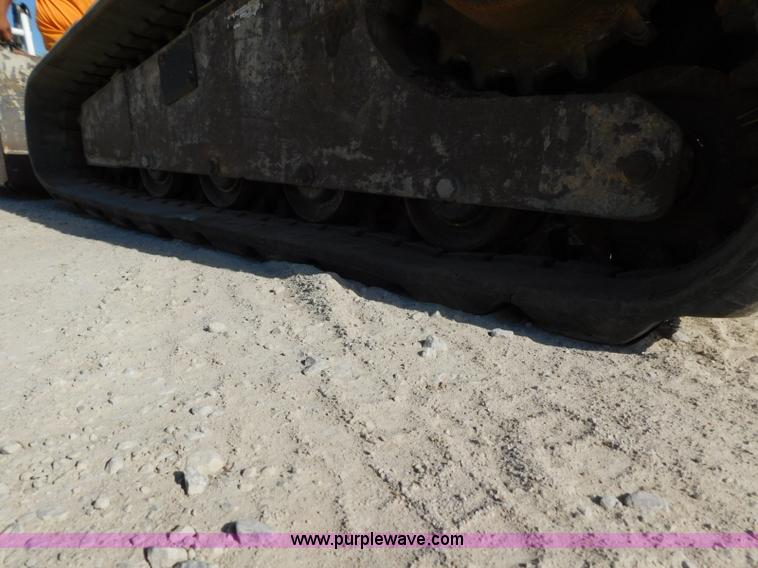 image for item L5899 2005 Bobcat T300 Turbo skid steer