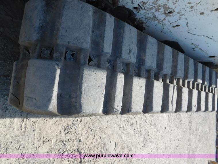 image for item L5899 2005 Bobcat T300 Turbo skid steer