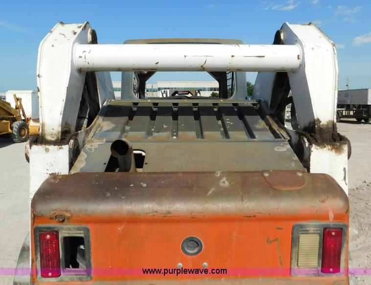 image for item L5899 2005 Bobcat T300 Turbo skid steer