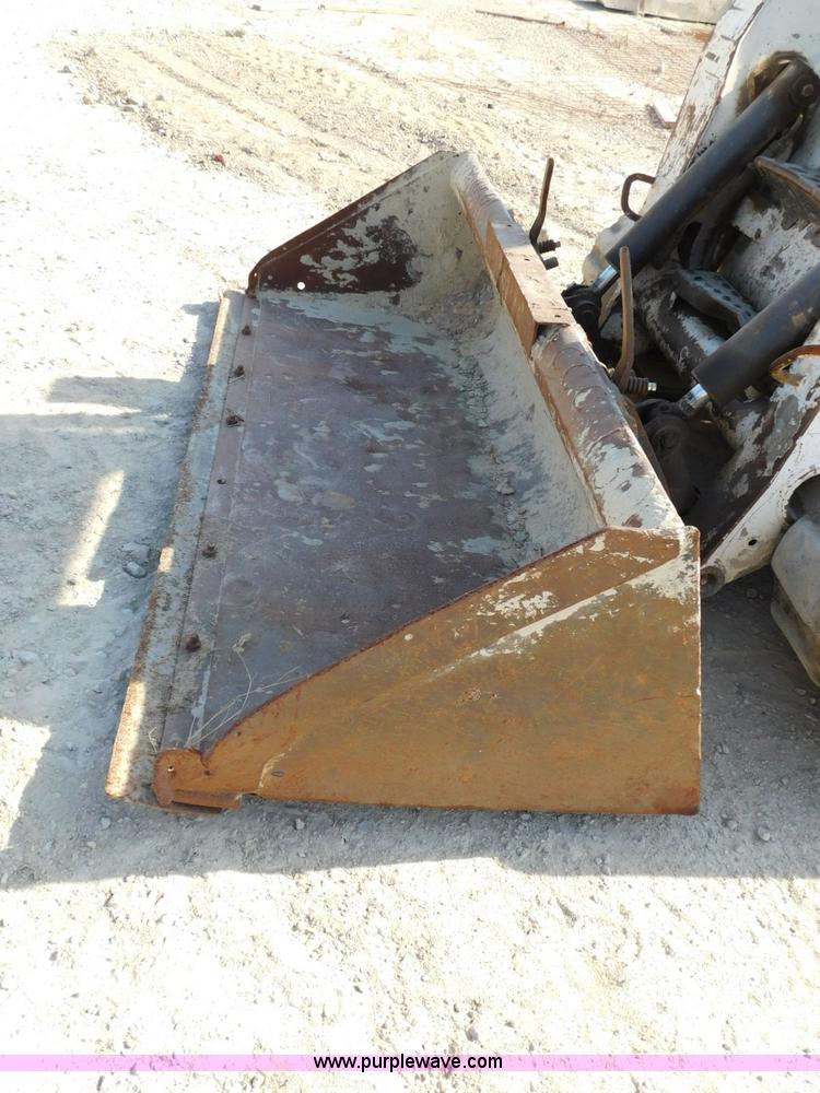 image for item L5899 2005 Bobcat T300 Turbo skid steer