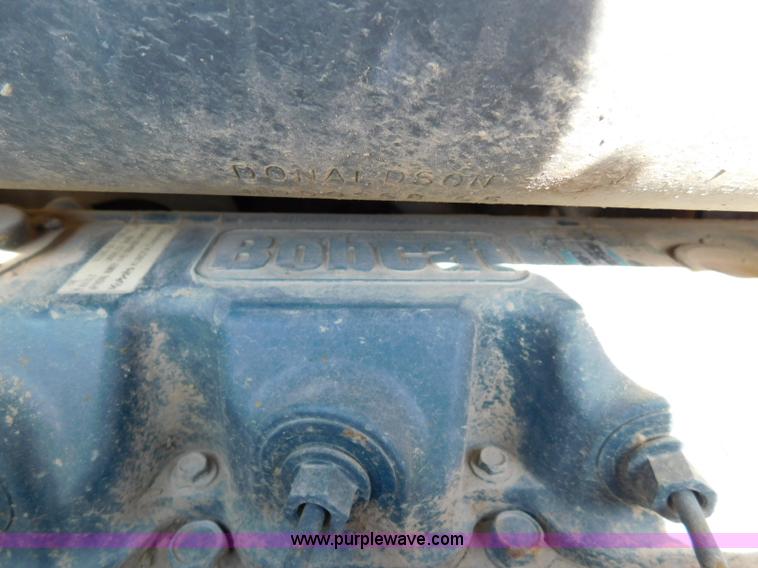 image for item L5899 2005 Bobcat T300 Turbo skid steer