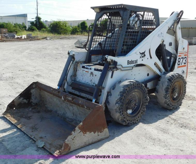 image for item L5900 1999 Bobcat 873F Turbo skid steer