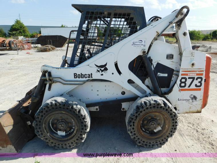 image for item L5900 1999 Bobcat 873F Turbo skid steer