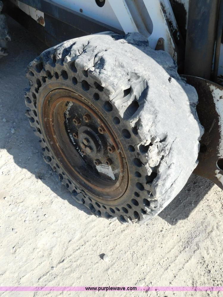 image for item L5900 1999 Bobcat 873F Turbo skid steer