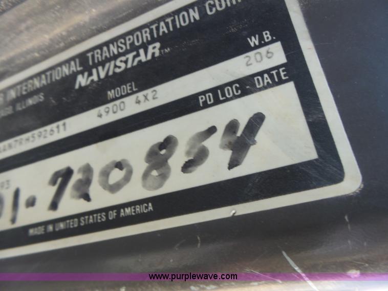 image for item L6106 1994 International 4900 flatbed dump truck