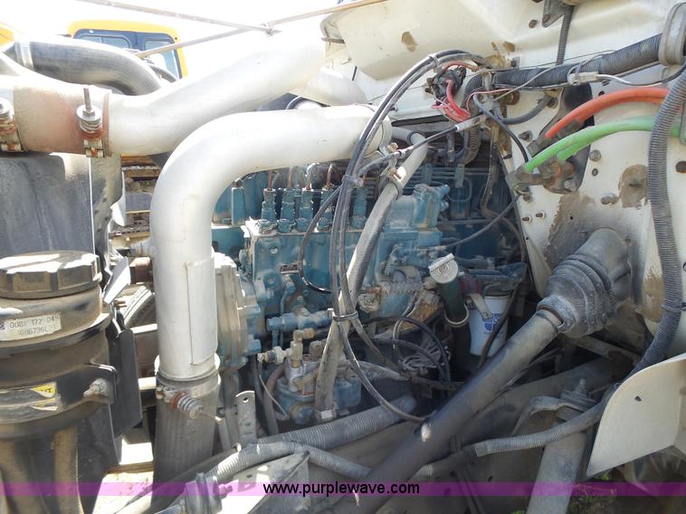 image for item L6106 1994 International 4900 flatbed dump truck