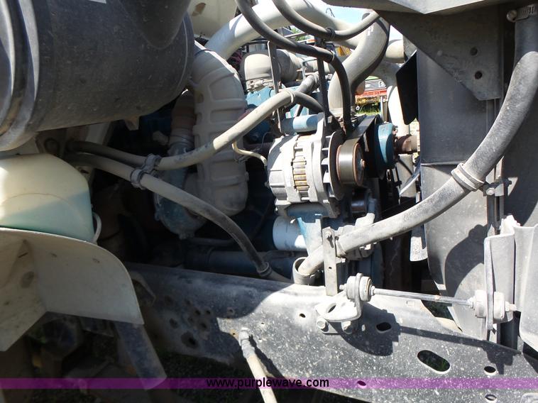 image for item L6106 1994 International 4900 flatbed dump truck