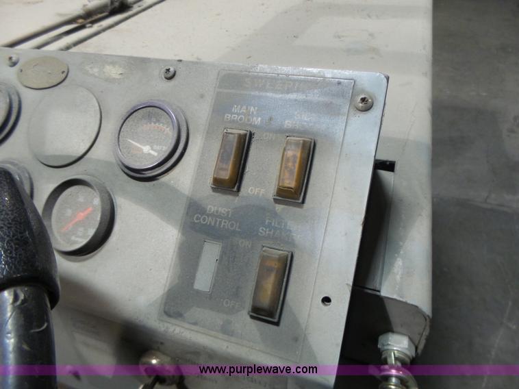 image for item L6120 Clarke 505-208 floor scrubber