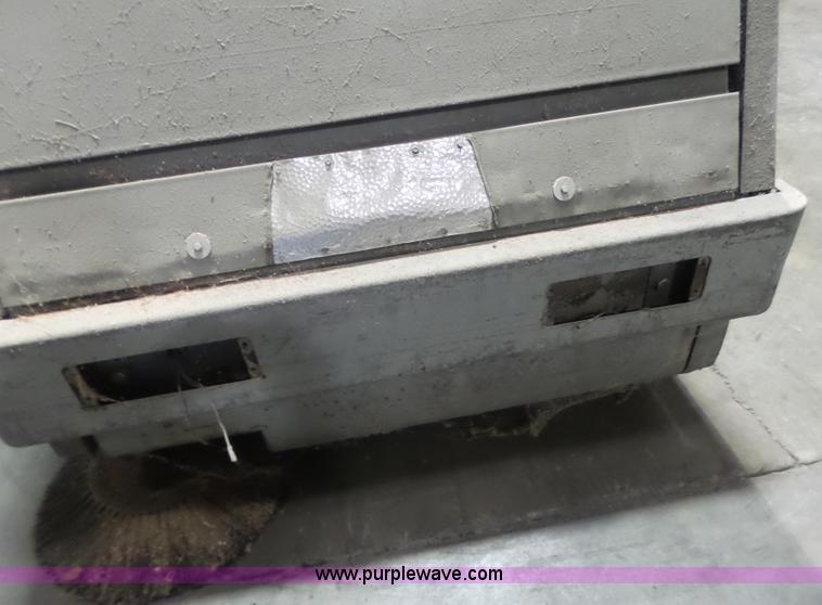 image for item L6120 Clarke 505-208 floor scrubber