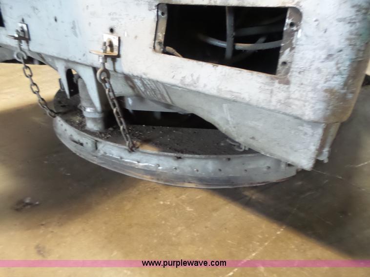 image for item L6120 Clarke 505-208 floor scrubber