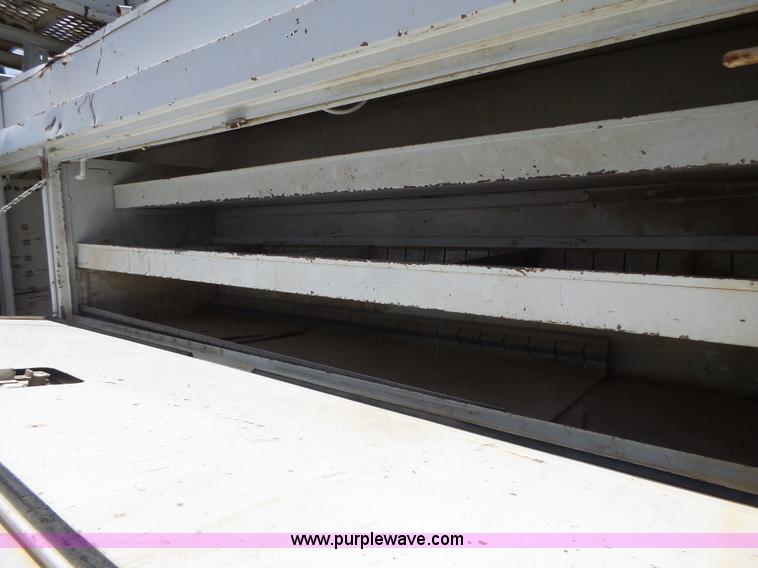 image for item L6160 1992 International 4900 bucket truck