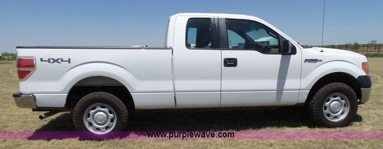 image for item L6595 2010 Ford F150 SuperCab pickup truck