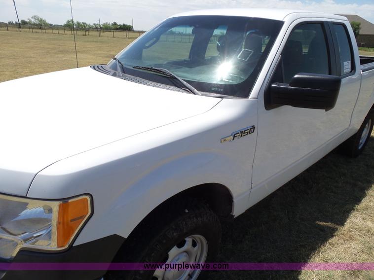 image for item L6595 2010 Ford F150 SuperCab pickup truck