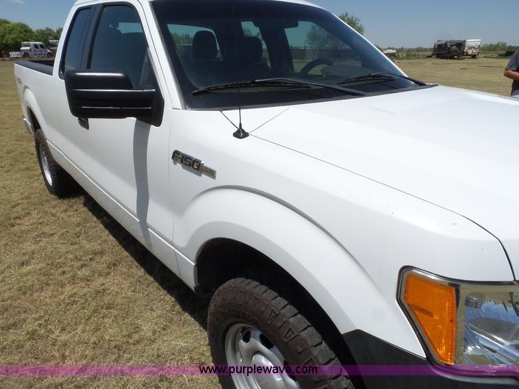 image for item L6595 2010 Ford F150 SuperCab pickup truck