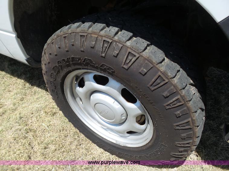 image for item L6595 2010 Ford F150 SuperCab pickup truck