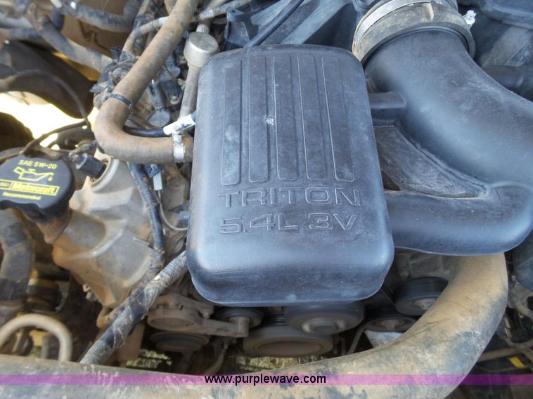 image for item L6595 2010 Ford F150 SuperCab pickup truck