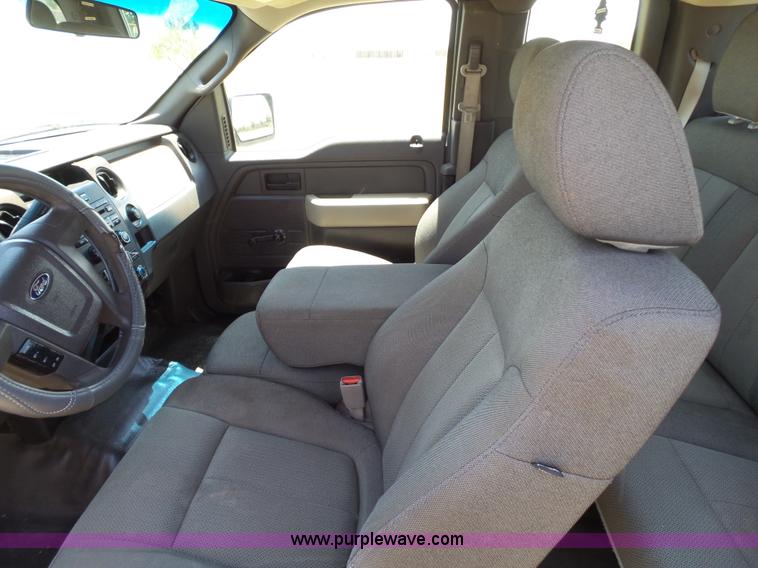 image for item L6595 2010 Ford F150 SuperCab pickup truck