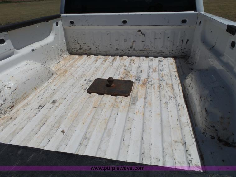 image for item L6596 2007 Chevrolet Silverado 2500HD Ext. Cab pickup truck