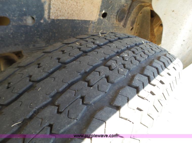 image for item L6596 2007 Chevrolet Silverado 2500HD Ext. Cab pickup truck