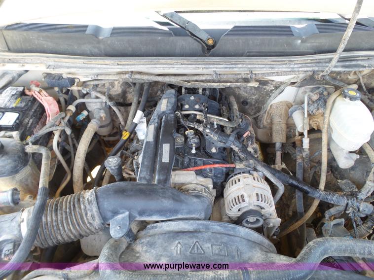 image for item L6596 2007 Chevrolet Silverado 2500HD Ext. Cab pickup truck