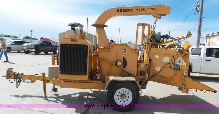 image for item N9401 2003 Bandit 1590 Intimidator wood chipper