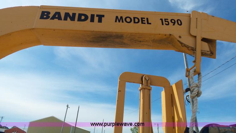 image for item N9401 2003 Bandit 1590 Intimidator wood chipper