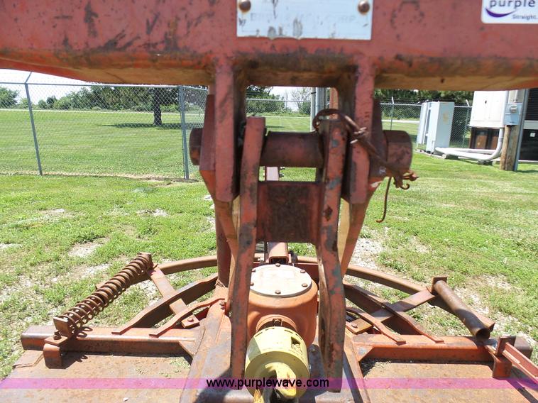 image for item N9457 Brown MFG 89T0-R165 brush cutter