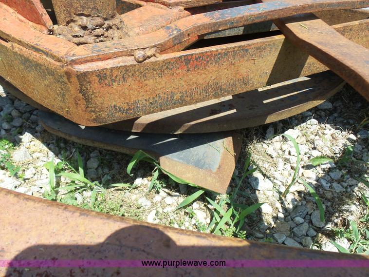 image for item N9457 Brown MFG 89T0-R165 brush cutter