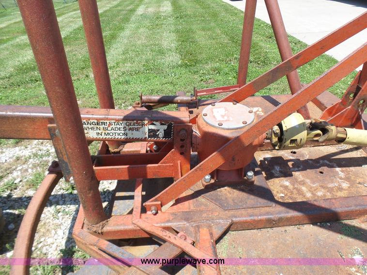 image for item N9457 Brown MFG 89T0-R165 brush cutter