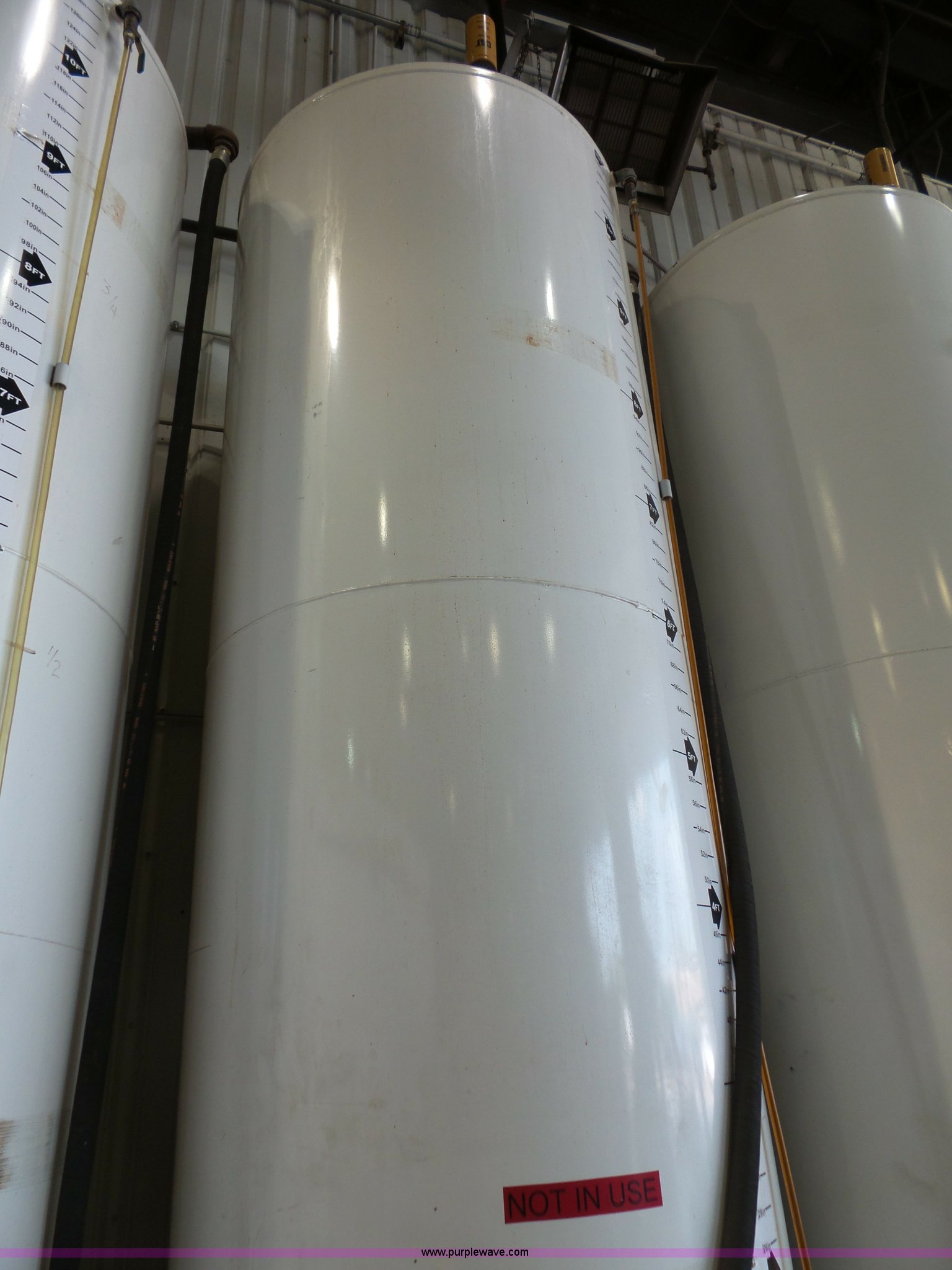 WeMac bulk oil storage tank in Fenton, MO Item BS9864 sold Purple Wave