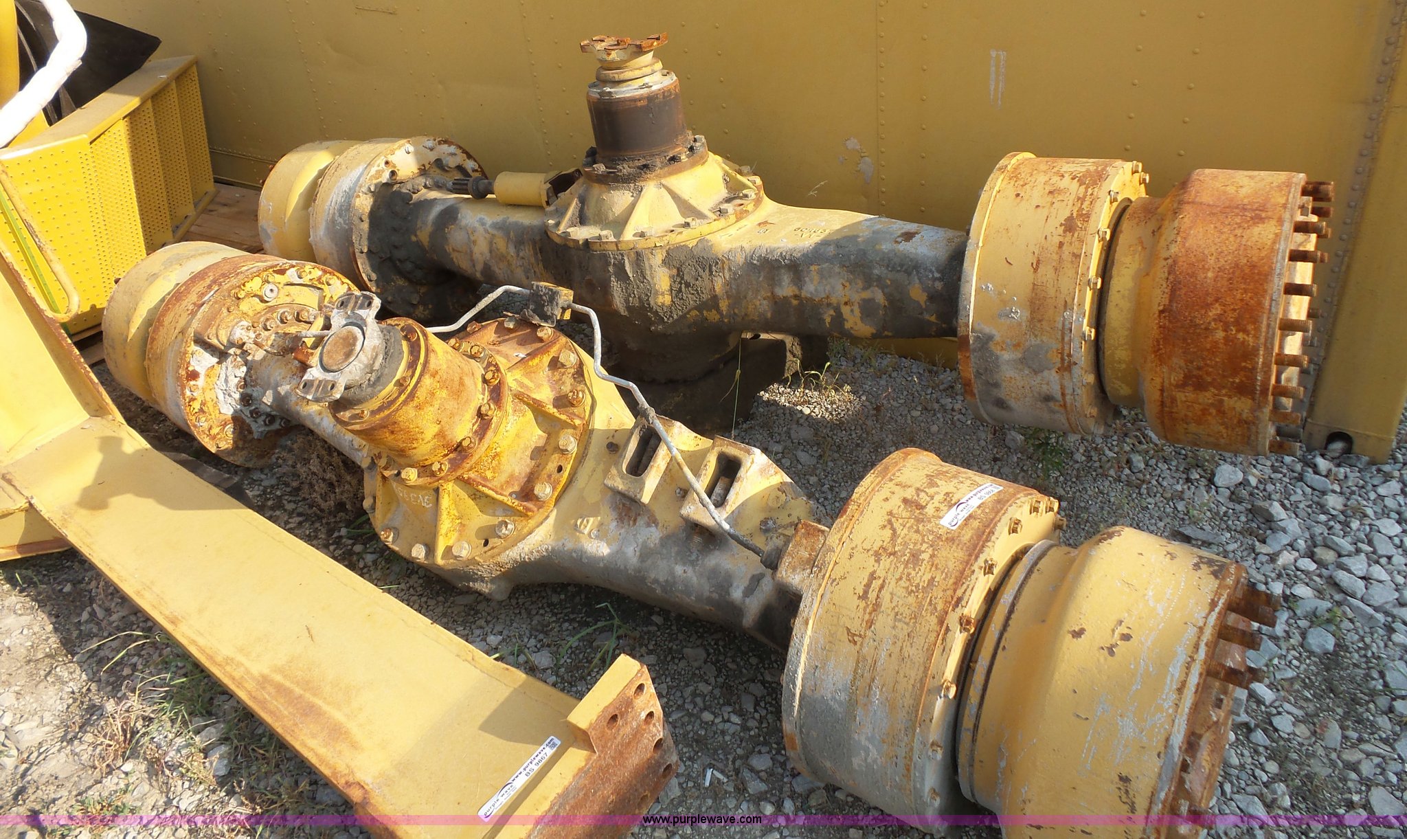 (2) Caterpillar 980C loader differentials in Fenton, MO | Item BS9868 ...