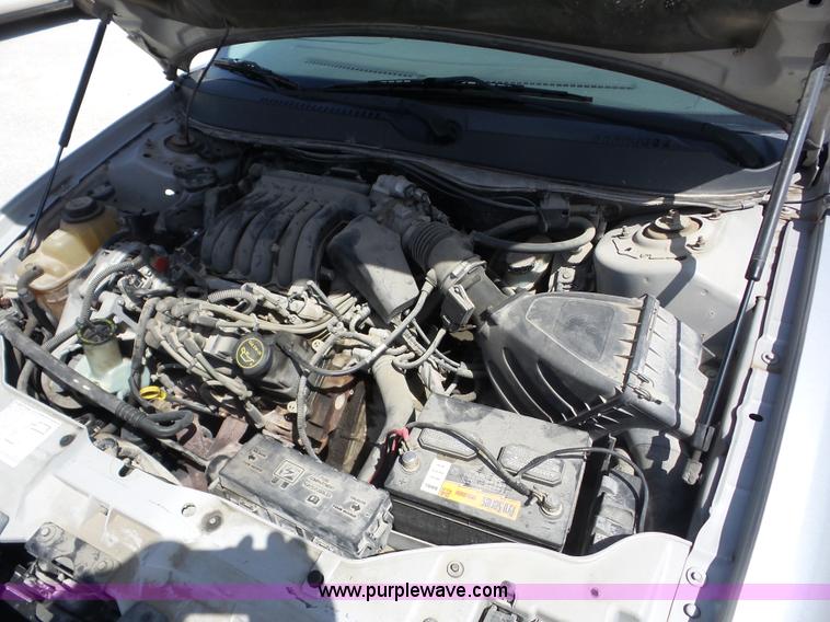 image for item AG9173 2003 Ford Taurus