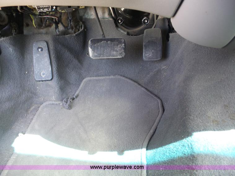 image for item AG9174 2007 Ford Taurus