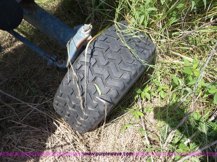 image for item AG9185 Kubota L275 tractor