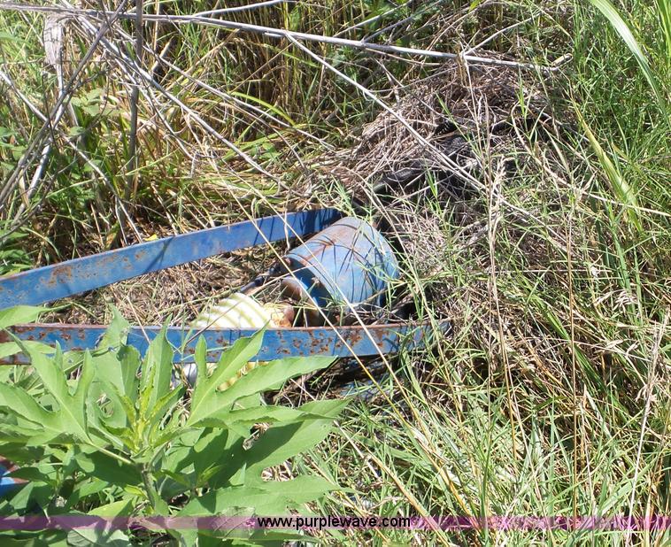 image for item AG9185 Kubota L275 tractor