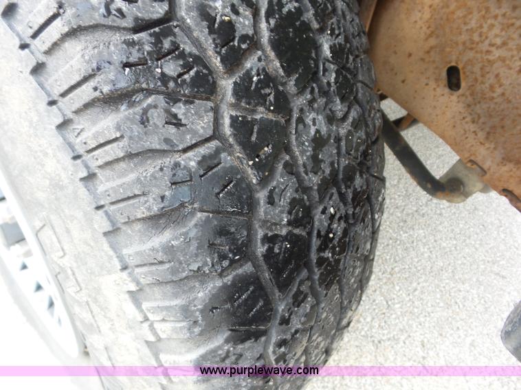 image for item AG9186 1994 Ford Club Wagon van