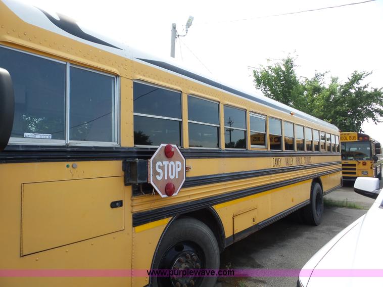 image for item AG9187 2003 Blue Bird TC2000 school bus