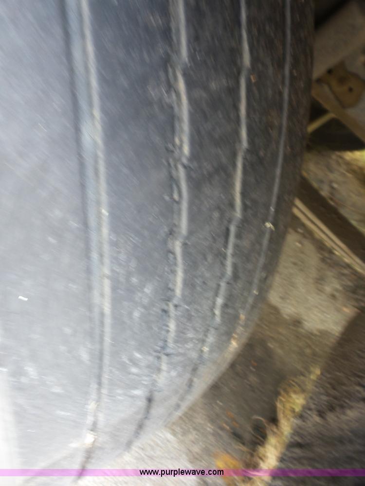 image for item AG9187 2003 Blue Bird TC2000 school bus