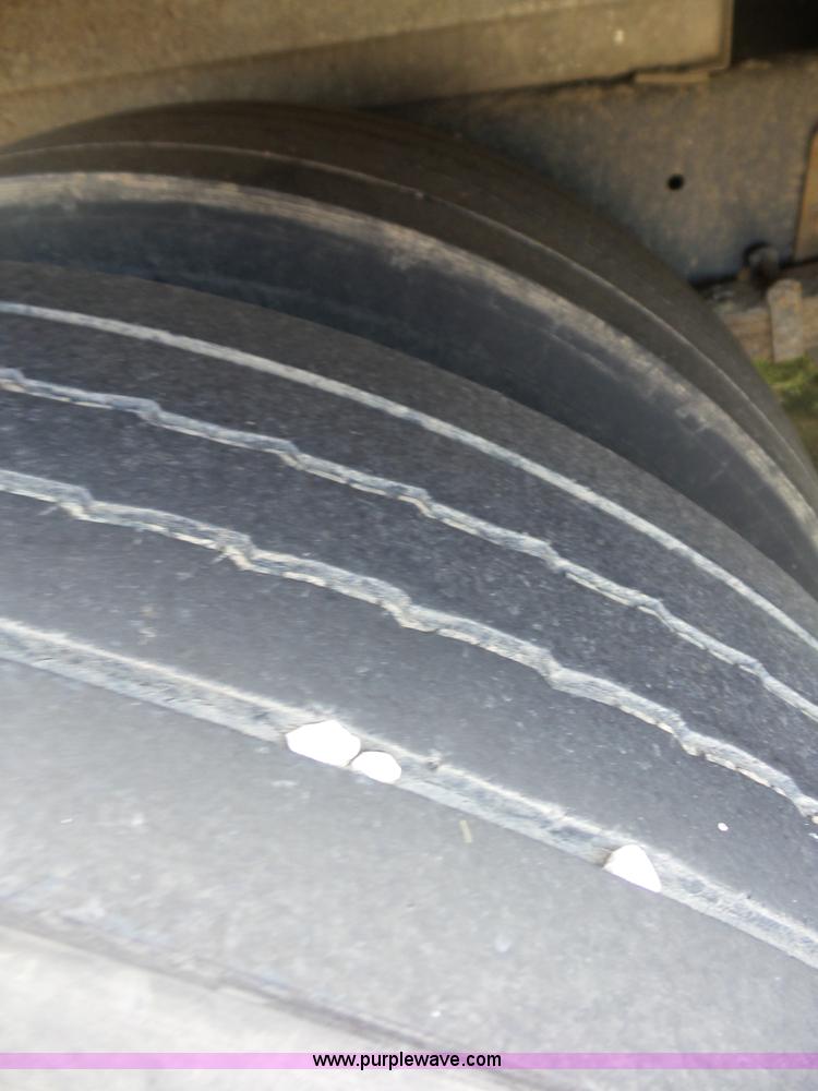 image for item AG9187 2003 Blue Bird TC2000 school bus