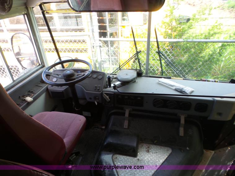 image for item AG9187 2003 Blue Bird TC2000 school bus