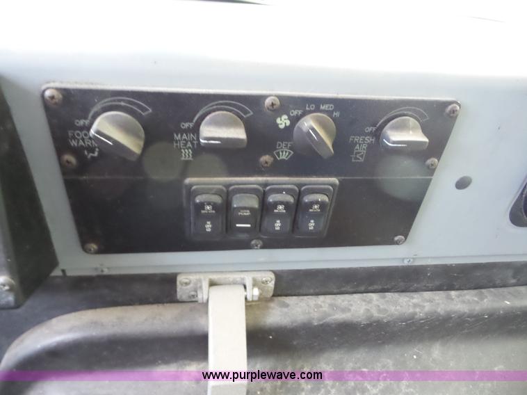 image for item AG9187 2003 Blue Bird TC2000 school bus