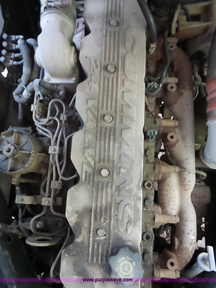 image for item AG9187 2003 Blue Bird TC2000 school bus