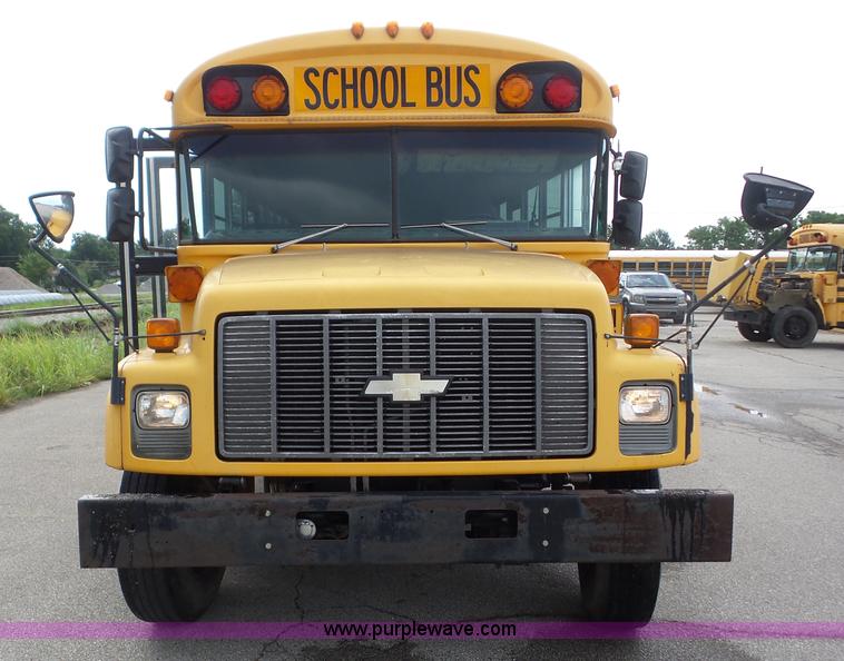image for item AG9188 1999 Chevrolet school bus