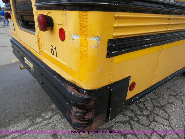 image for item AG9188 1999 Chevrolet school bus