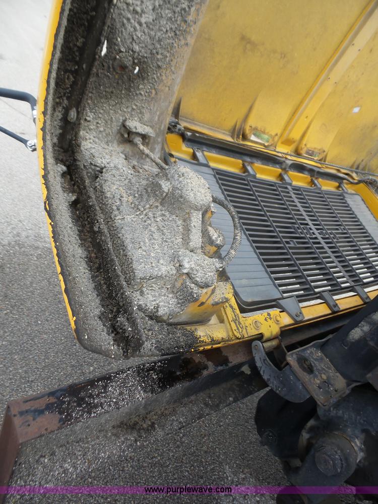 image for item AG9188 1999 Chevrolet school bus