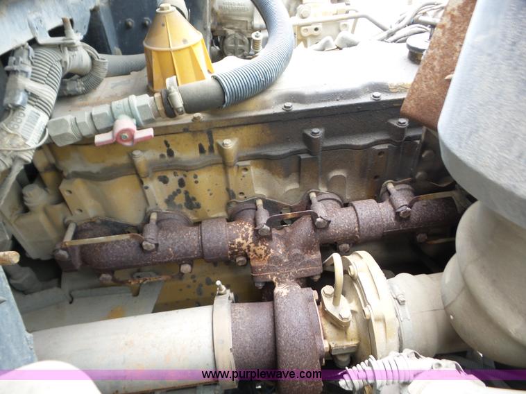 image for item AG9188 1999 Chevrolet school bus