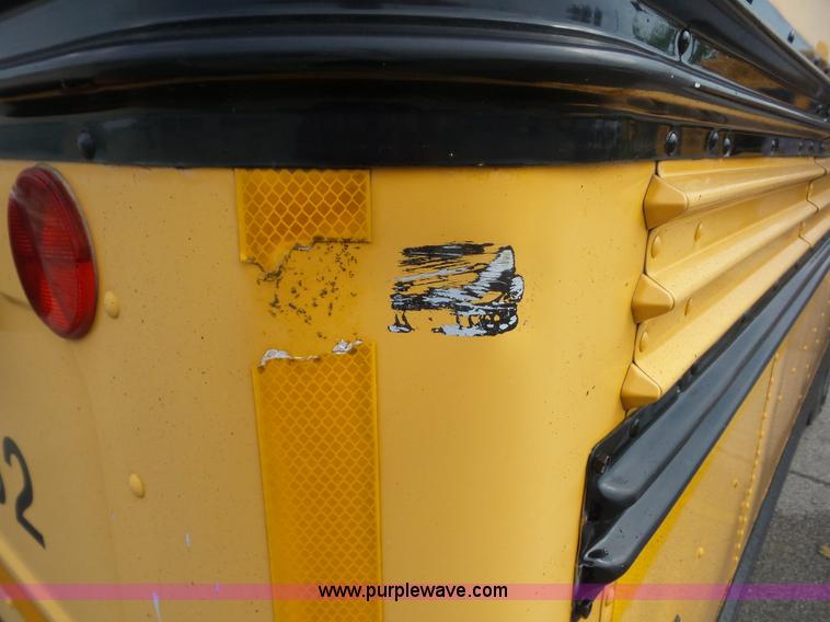 image for item AG9189 1999 Chevrolet school bus