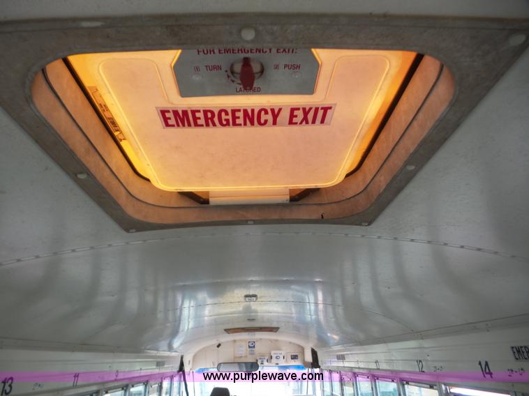 image for item AG9189 1999 Chevrolet school bus